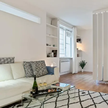 Wonderful Flat In The Historical Center Of By Guestready Appartamento Parigi